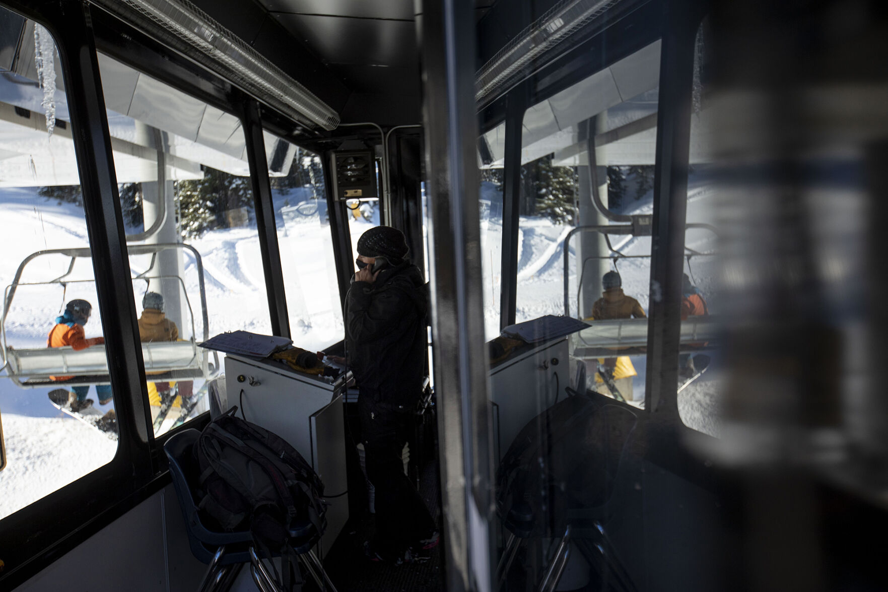 102920-news-skiing-dg 05.jpg